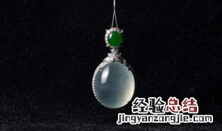 怎么鉴别翡翠手镯的真假 如何分辨翡翠手镯的真假?