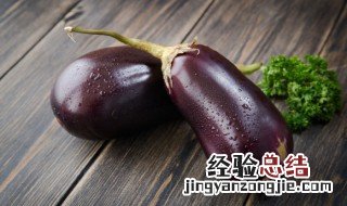 家常茄子炖土豆怎么做 家常茄子炖土豆怎么做才好吃