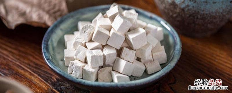 茯苓来源于什么科植物 茯苓属于哪类植物