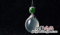 翡翠挂坠的寓意 翡翠挂坠有哪些寓意