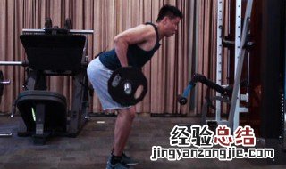 杠铃俯身划船动作要领 这些要领您听过吗