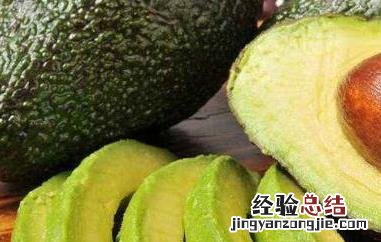 哪些人不适合吃牛油果 哪些人不适合吃牛油果仁