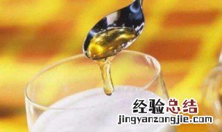 蜂蜜可以和牛奶一起喝吗 蜂蜜怎么喝最好