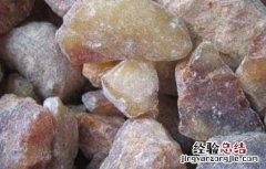枫香脂的功效与作用及毒副作用 枫香脂的功效与作用