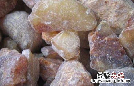 枫香脂的功效与作用及毒副作用 枫香脂的功效与作用