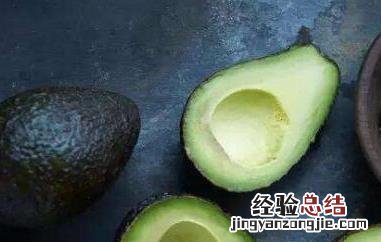 牛油果不熟可以蒸给宝宝吃吗 婴儿吃牛油果要蒸熟吗