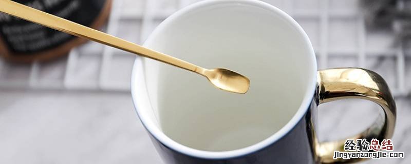 陶瓷杯子能喝热水吗 陶瓷的杯子为什么不能喝热水