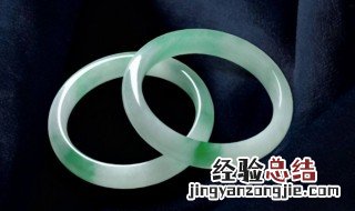 翡翠镯子的寓意 翡翠镯子有如下寓意