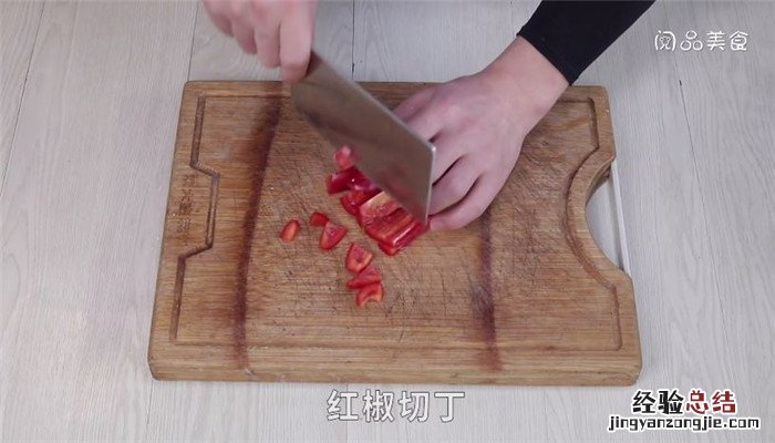 豌豆烧兔肉怎么做 兔肉烧豆腐