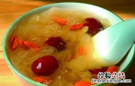 红枣枸杞泡水喝的功效 红枣枸杞泡水喝的功效和作用
