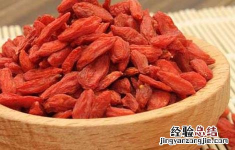 枸杞子泡水喝的害处 枸杞子泡水喝的害处?