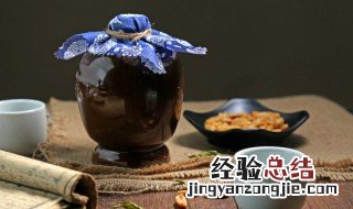 白酒泡大蒜的功效与作用 白酒大蒜的功效与作用