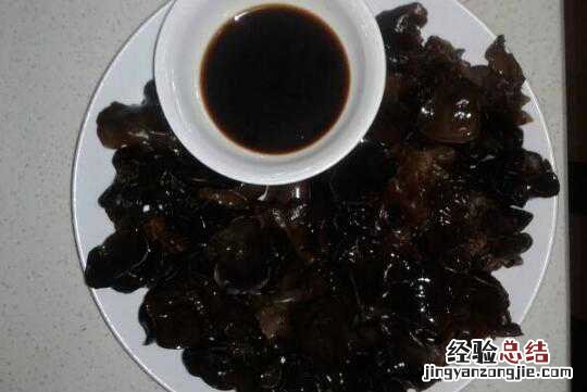 吃辣根木耳有什么好处 经常吃辣根木耳的功效与作用