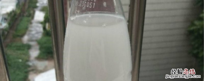 淘米水发酵多久可以用来浇花 发酵一年的淘米水还能浇花吗
