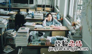 闻讲《左氏春秋》,爱之,退为家人讲,即了其大旨翻译 闻讲左氏春秋爱之译文