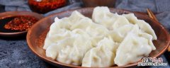 饺子面可以醒一晚上吗 面醒了一晚上还能包饺子吗