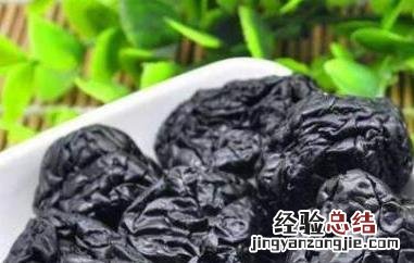 青梅乌梅的功效与作用及禁忌 青梅乌梅的功效与作用