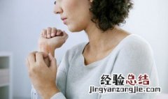 怎么辨认跳蚤的咬痕 如何辨认跳蚤的咬痕
