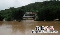 冬天梦见发大水了是什么征兆 梦见发大水了是什么征兆