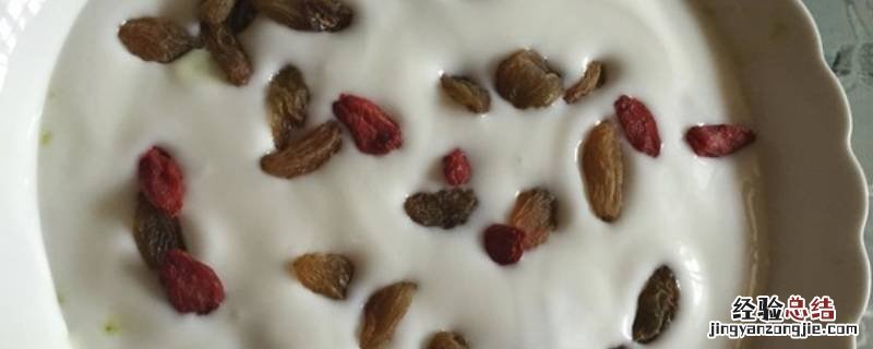 绿宝石密瓜怎么吃 绿宝石甜瓜瓜瓤能吃吗