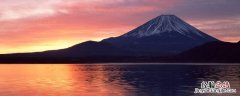 日本国旗为什么有两种图案 日本国旗为什么有两种