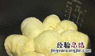 电饭煲做面包糊底原因分析 电饭煲做面包糊底原因
