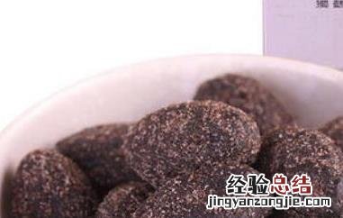 咸橄榄泡水喝的功效与作用及禁忌 咸橄榄泡水喝的功效与作用