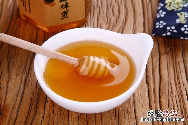自制黄瓜蜂蜜面膜的方法 黄瓜蜂蜜面膜怎样制作