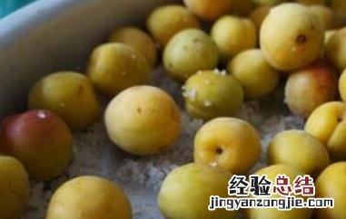 盐啧青梅的功效与作用 盐梅有什么功效作用