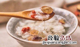汤的营养价值及功效与作用 鲫鱼汤的营养价值及功效与作用