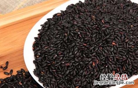 黑米里面是黑的吗能吃吗 黑米里面是黑的吗