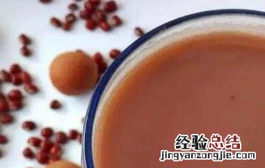 女人喝红枣豆浆的功效与作用 红枣豆浆的功效与作用