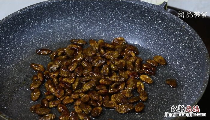 香菜炒蚕蛹怎么做 香菜炒蚕蛹怎么做好吃窍门