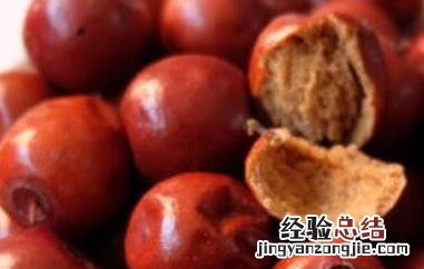 干酸枣泡水喝的功效与作用 干酸枣泡水喝的功效与作用及禁忌