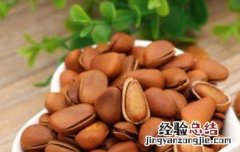 松子生吃与熟吃的区别 松子是生吃还是熟吃好