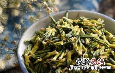 喝莲子心的坏处 女人喝莲子心的好处与危害