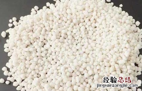 氮肥的品种选择有那些方式呢 氮肥的品种选择有那些方式