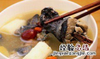 乌鸡汤炖什么好吃又营养 乌鸡汤炖什么好吃又营养价值