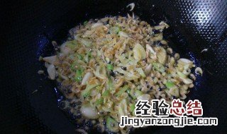 炒辣面疙瘩的做法窍门 炒辣面疙瘩的做法