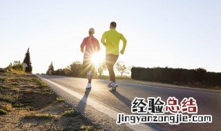 50米冲刺跑步技巧视频教学 50米冲刺跑步训练技巧