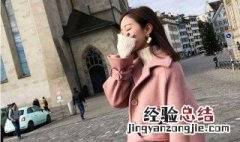 粉色风衣搭配什么内搭 粉色风衣搭配什么内搭男