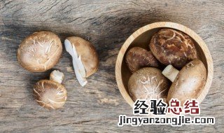 莴笋炒香菇怎么做 莴笋炒香菇怎么做好吃窍门