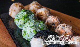 八宝饭的做法和配料 八宝饭的做法和配料介绍