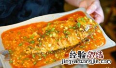 鲫鱼吃什么食物长大 鲫鱼吃什么食物长大快