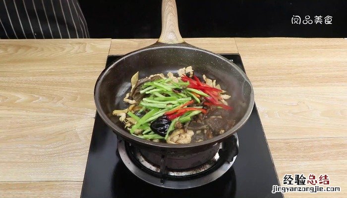 炒干滑子菇的做法 滑子菇炒鸡丝的做法