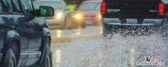 下雨天对我们生活有什么影响 下雨天对我们的生活有什么影响