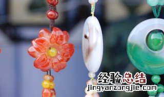 祖母绿翡翠项链 祖母绿翡翠项链的价格一般是多少