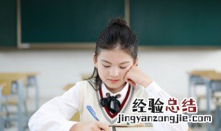 提手四个又怎么念怎么组词 念怎么组词