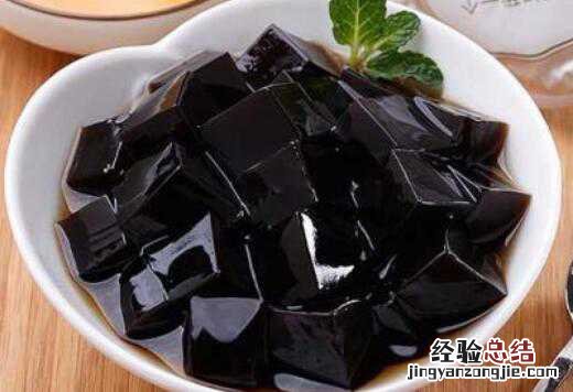 龟苓膏的功效和禁忌有哪些 龟苓膏的副作用禁忌