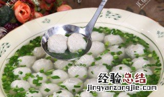 清汤鸡丸子如何做才好吃 清汤鸡丸子如何做